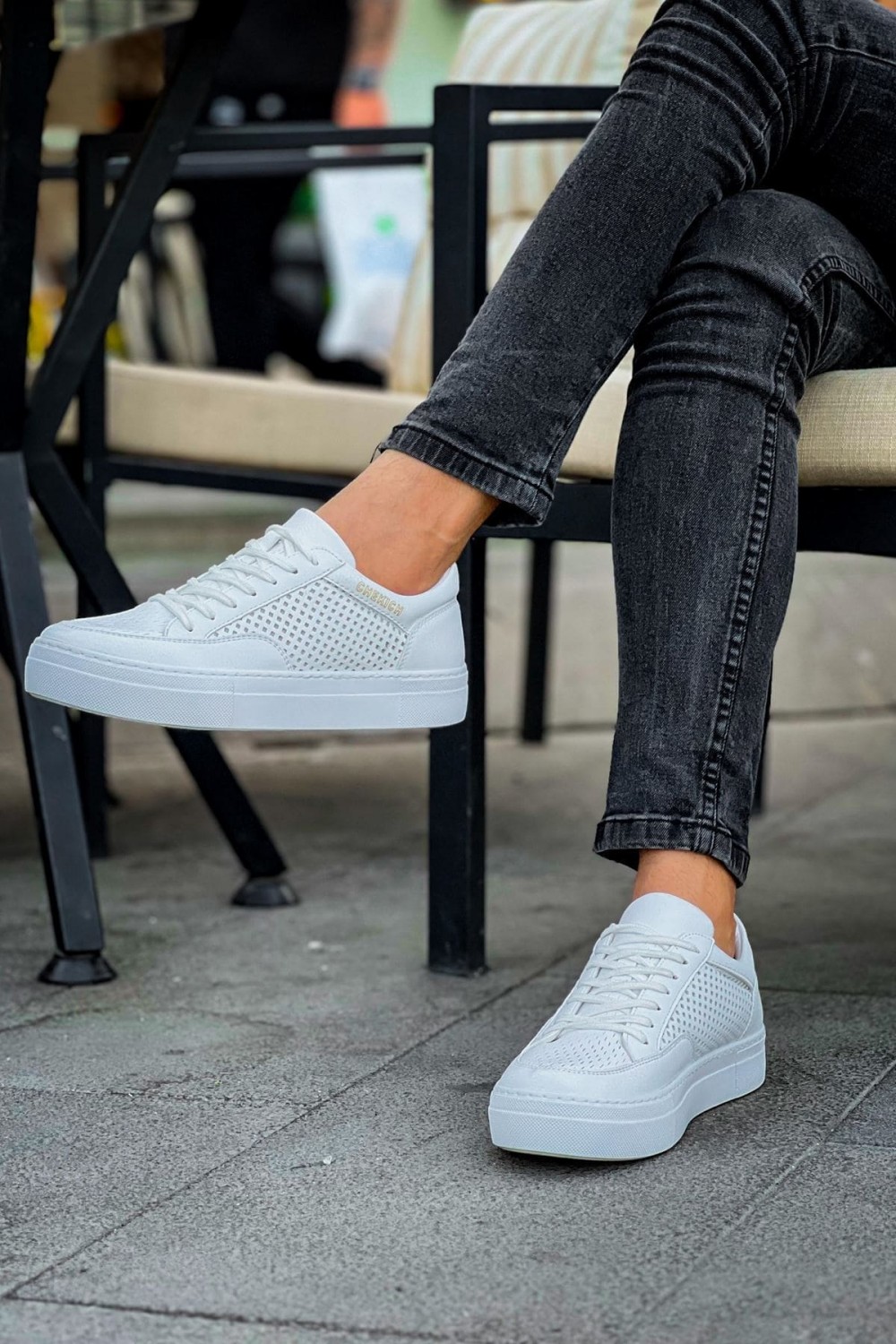 CH015 First Edition Erkek Günlük Bağcıklı Cilt Spor Sneaker Ayakkabı CBT - Beyaz Erkek Ayakkabı CH015 First Edition Erkek Günlük Bağcıklı Cilt Spor Sneaker Ayakkabı CBT - Beyaz – Chekich Erkek Ayakkabı