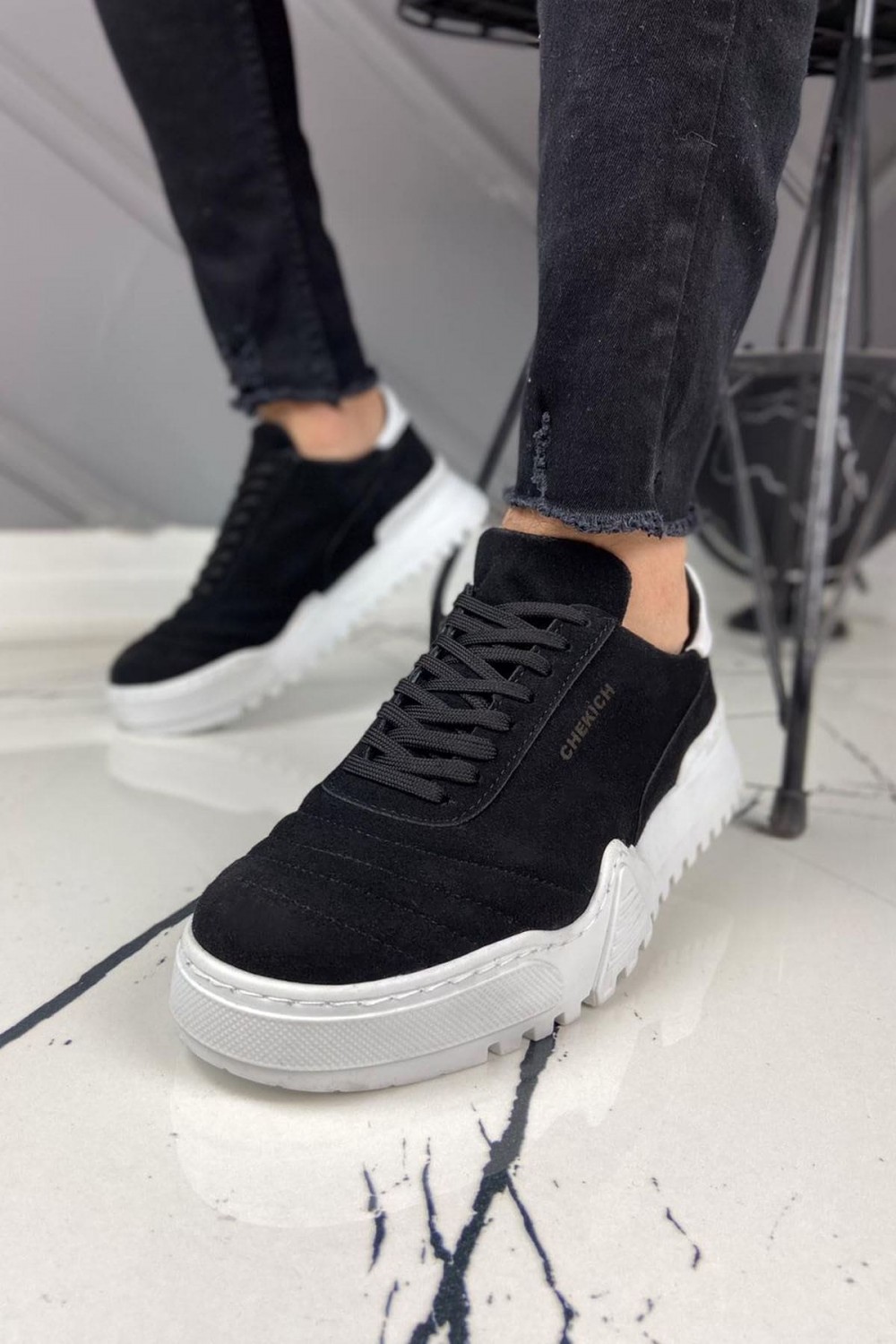 CH037 Francis Erkek Günlük Bağcıklı Süet Spor Sneaker Ayakkabı SBT - Siyah Erkek Ayakkabı CH037 Francis Erkek Günlük Bağcıklı Süet Spor Sneaker Ayakkabı SBT - Siyah – Chekich Erkek Ayakkabı