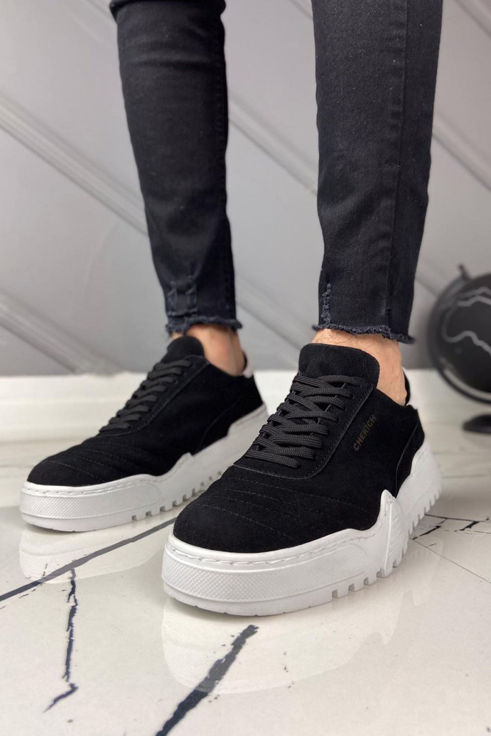 CH037 Francis Erkek Günlük Bağcıklı Süet Spor Sneaker Ayakkabı SBT - Siyah Erkek Ayakkabı CH037 Francis Erkek Günlük Bağcıklı Süet Spor Sneaker Ayakkabı SBT - Siyah – Chekich Erkek Ayakkabı