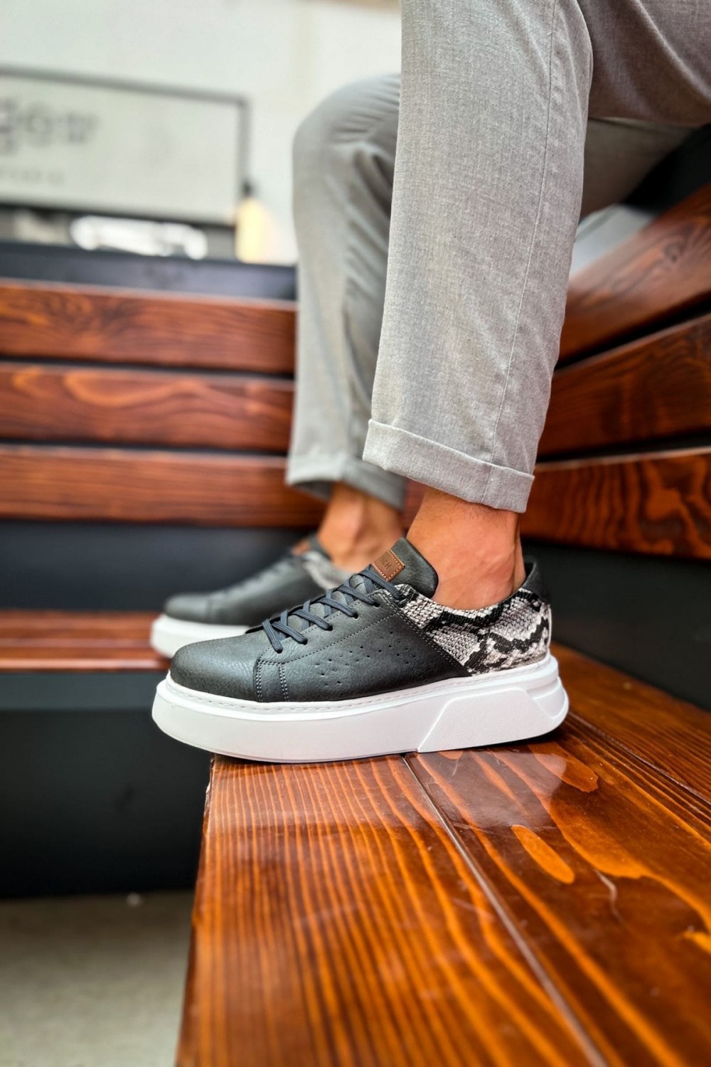 CH145 Sauerbergg Erkek Günlük Bağcıklı Cilt Spor Sneaker Ayakkabı CBT - Antrasit Erkek Ayakkabı CH145 Sauerbergg Erkek Günlük Bağcıklı Cilt Spor Sneaker Ayakkabı CBT - Antrasit – Chekich Erkek Ayakkabı
