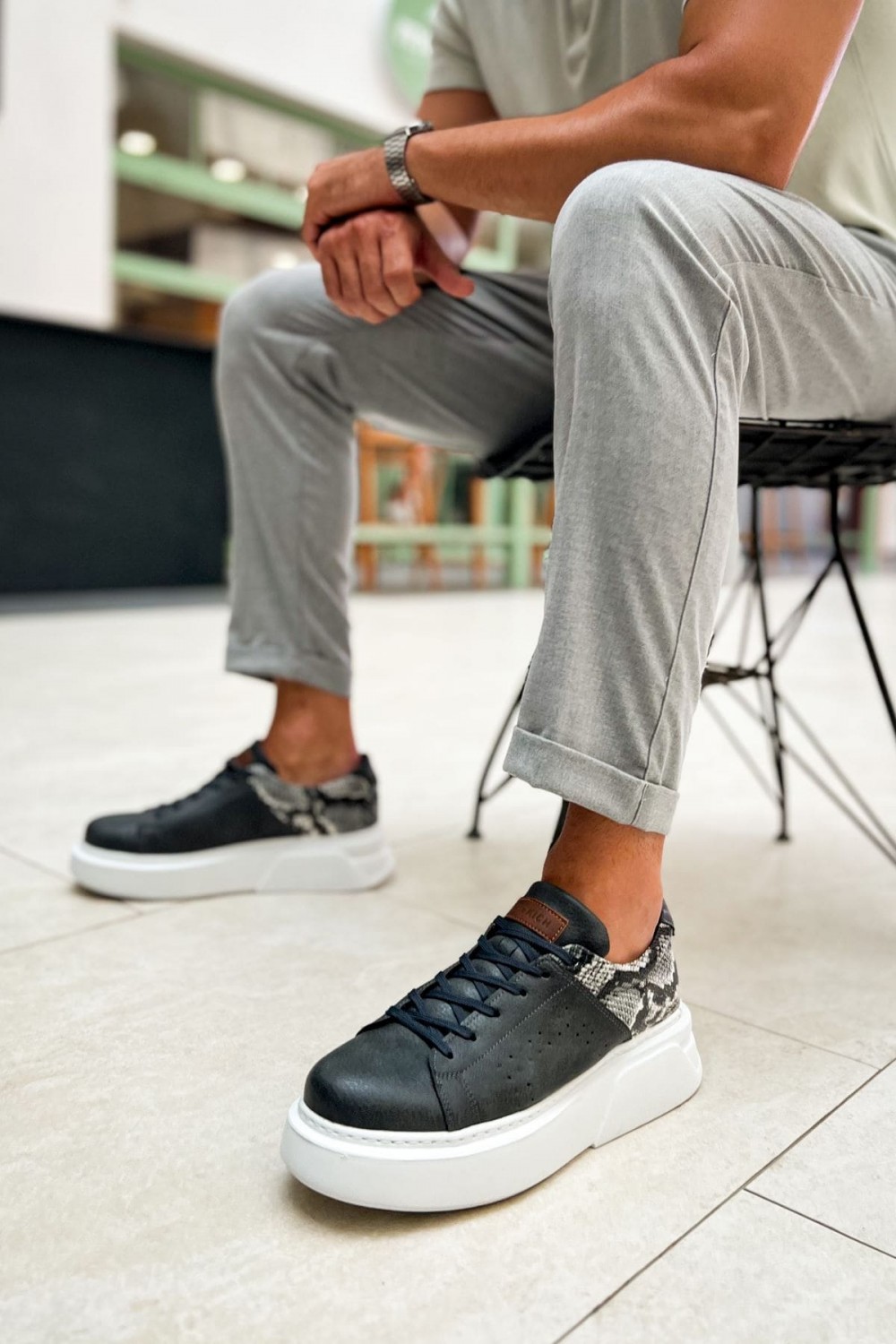 CH145 Sauerbergg Erkek Günlük Bağcıklı Cilt Spor Sneaker Ayakkabı CBT - Antrasit Erkek Ayakkabı CH145 Sauerbergg Erkek Günlük Bağcıklı Cilt Spor Sneaker Ayakkabı CBT - Antrasit – Chekich Erkek Ayakkabı
