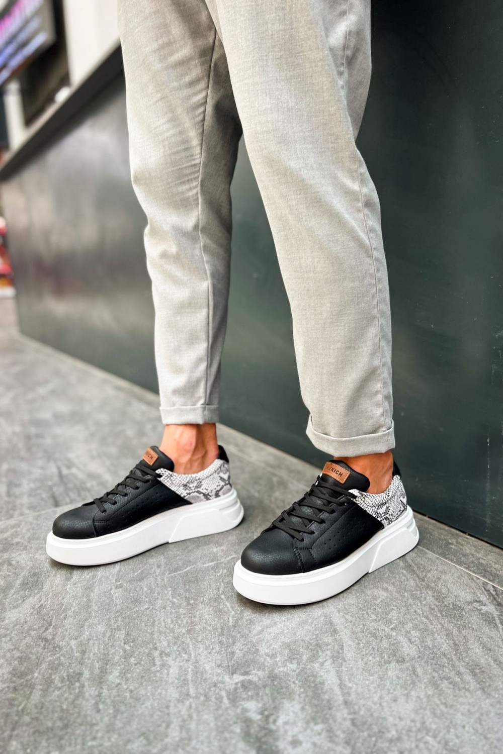 CH145 Sauerbergg Erkek Günlük Bağcıklı Cilt Spor Sneaker Ayakkabı CBT - Siyah Erkek Ayakkabı CH145 Sauerbergg Erkek Günlük Bağcıklı Cilt Spor Sneaker Ayakkabı CBT - Siyah – Chekich Erkek Ayakkabı