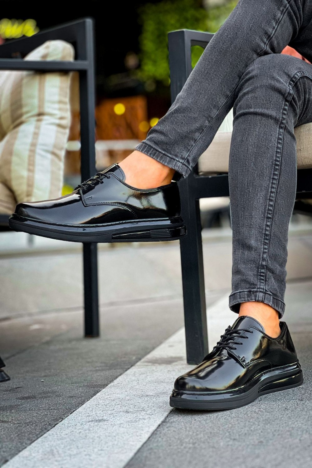 CH2403 Clasico Erkek Günlük Bağcıklı Rugan Klasik Ayakkabı RST - Siyah Erkek Ayakkabı CH2403 Clasico Erkek Günlük Bağcıklı Rugan Klasik Ayakkabı RST - Siyah – Chekich Erkek Ayakkabı