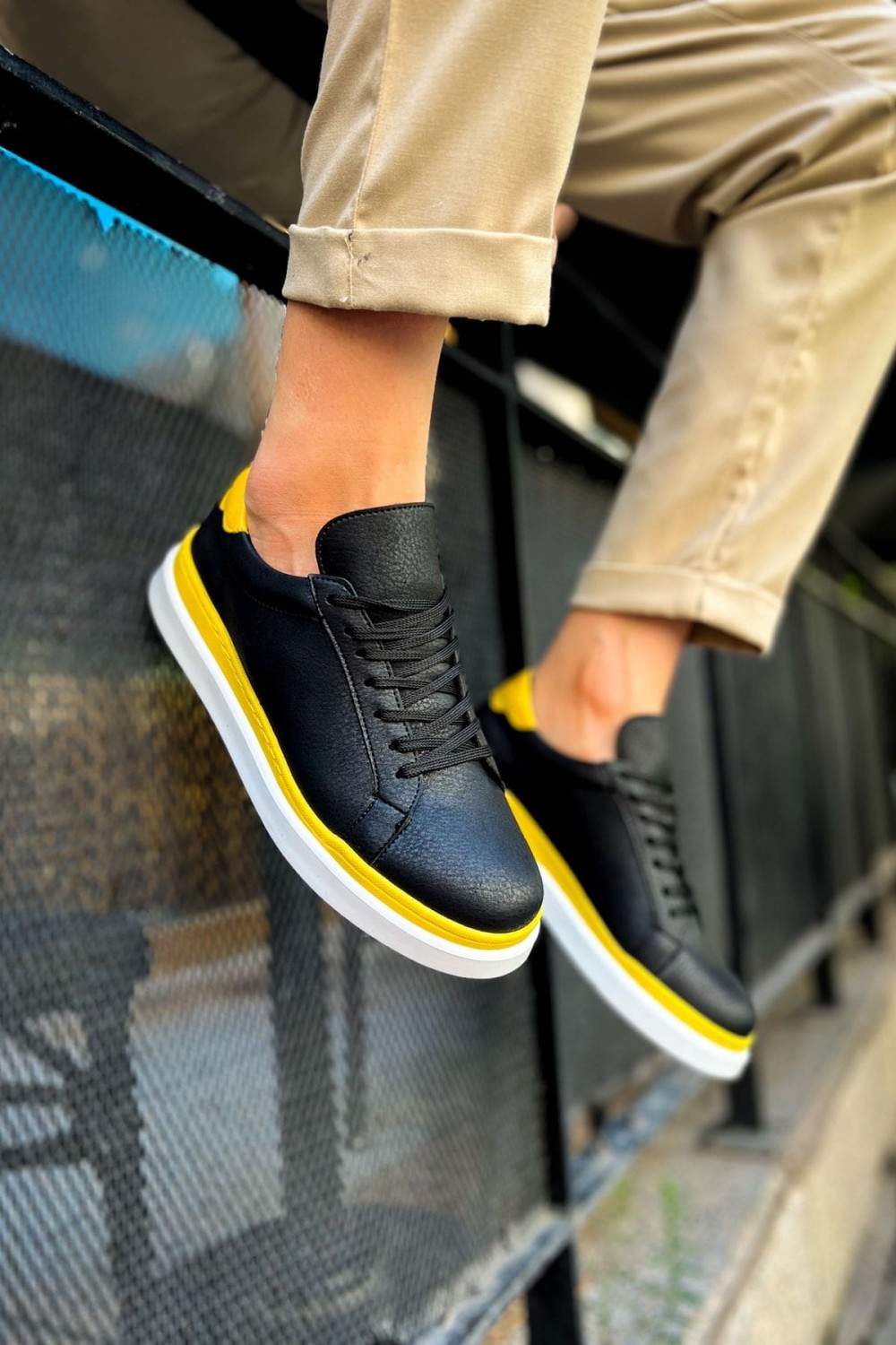 CH979 Santoni Erkek Günlük Bağcıklı Cilt Spor Sneaker Ayakkabı CBT - Siyah/Sarı Erkek Ayakkabı CH979 Santoni Erkek Günlük Bağcıklı Cilt Spor Sneaker Ayakkabı CBT - Siyah/Sarı – Chekich Erkek Ayakkabı