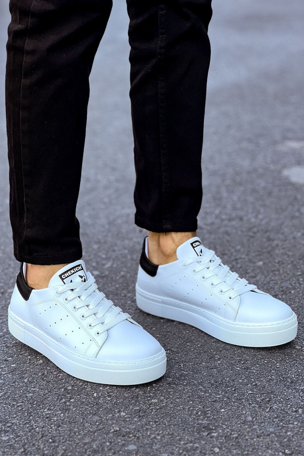 CH983 Tennis Erkek Günlük Bağcıklı Cilt Spor Sneaker Ayakkabı CBT - Beyaz/Siyah Erkek Ayakkabı CH983 Tennis Erkek Günlük Bağcıklı Cilt Spor Sneaker Ayakkabı CBT - Beyaz/Siyah – Chekich Erkek Ayakkabı