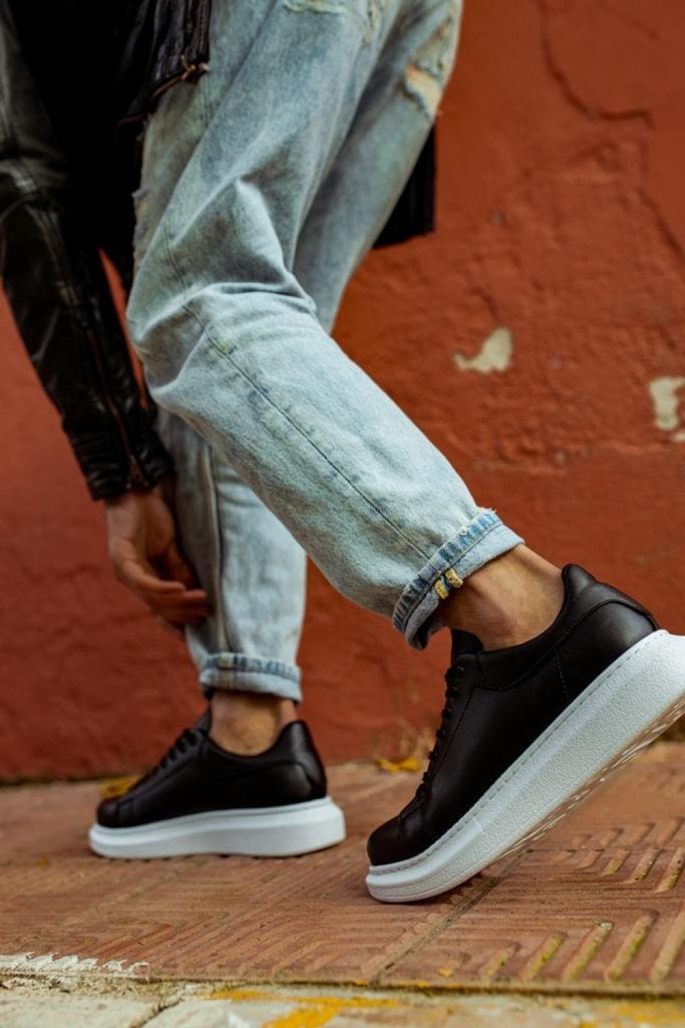 KN044 Erkek Günlük Bağcıklı Cilt Spor Sneaker Ayakkabı CBT - Siyah Erkek Ayakkabı KN044 Erkek Günlük Bağcıklı Cilt Spor Sneaker Ayakkabı CBT - Siyah – Knack Erkek Ayakkabı