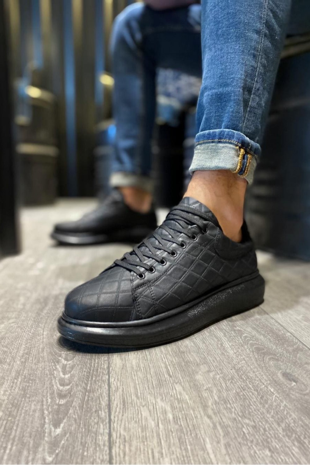 KN044 Erkek Günlük Bağcıklı Kapitone Desenli Cilt Spor Sneaker Ayakkabı CST - Siyah – Knack Erkek Ayakkabı