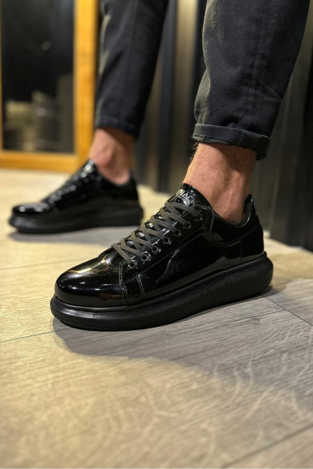 KN044 Erkek Günlük Bağcıklı Rugan Spor Sneaker Ayakkabı RST - Siyah Erkek Ayakkabı KN044 Erkek Günlük Bağcıklı Rugan Spor Sneaker Ayakkabı RST - Siyah – Knack Erkek Ayakkabı
