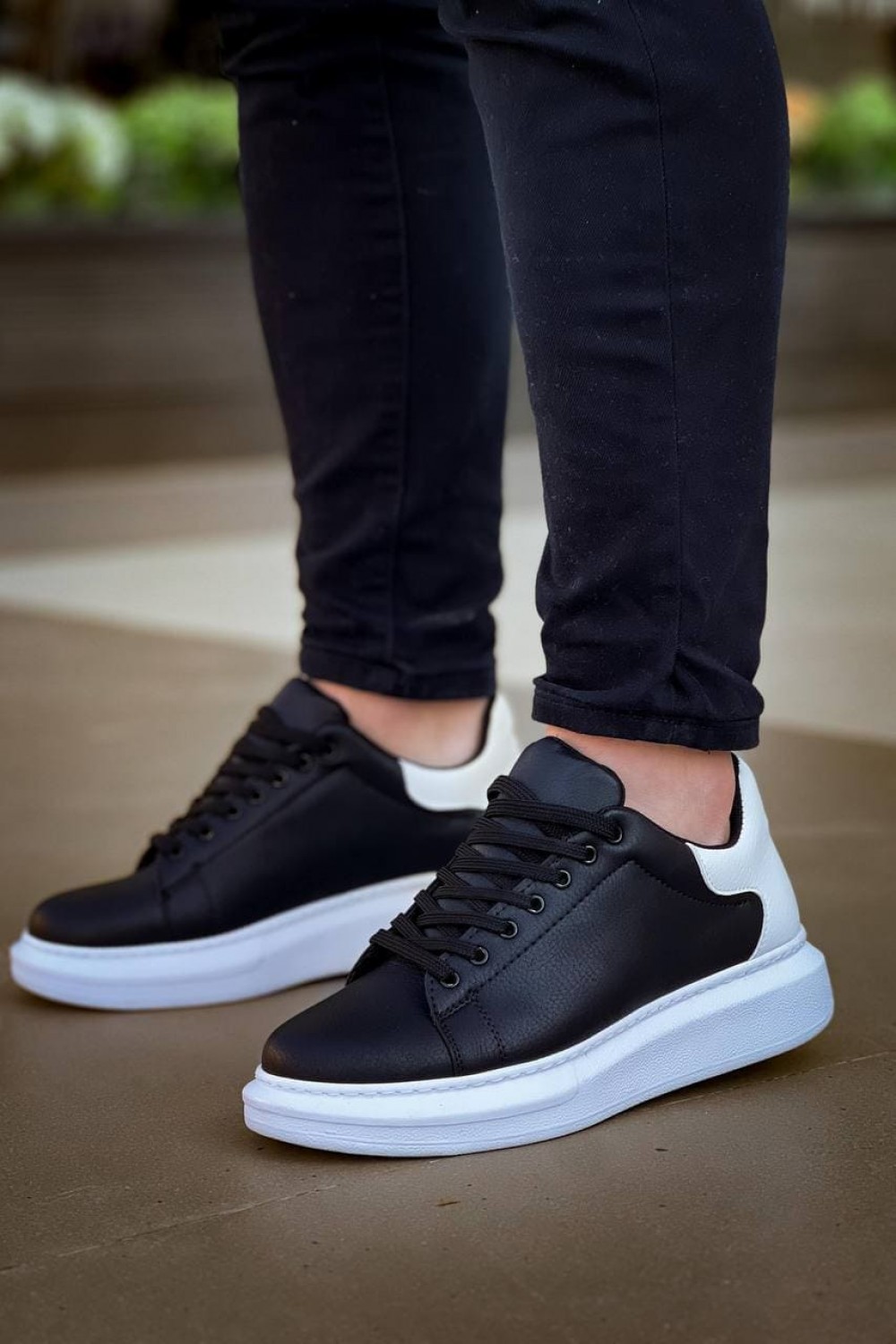KB-X500 Erkek Günlük Bağcıklı Cilt Spor Sneaker Ayakkabı CBT - Siyah/Beyaz Erkek Ayakkabı KB-X500 Erkek Günlük Bağcıklı Cilt Spor Sneaker Ayakkabı CBT - Siyah/Beyaz – Kuback Erkek Ayakkabı