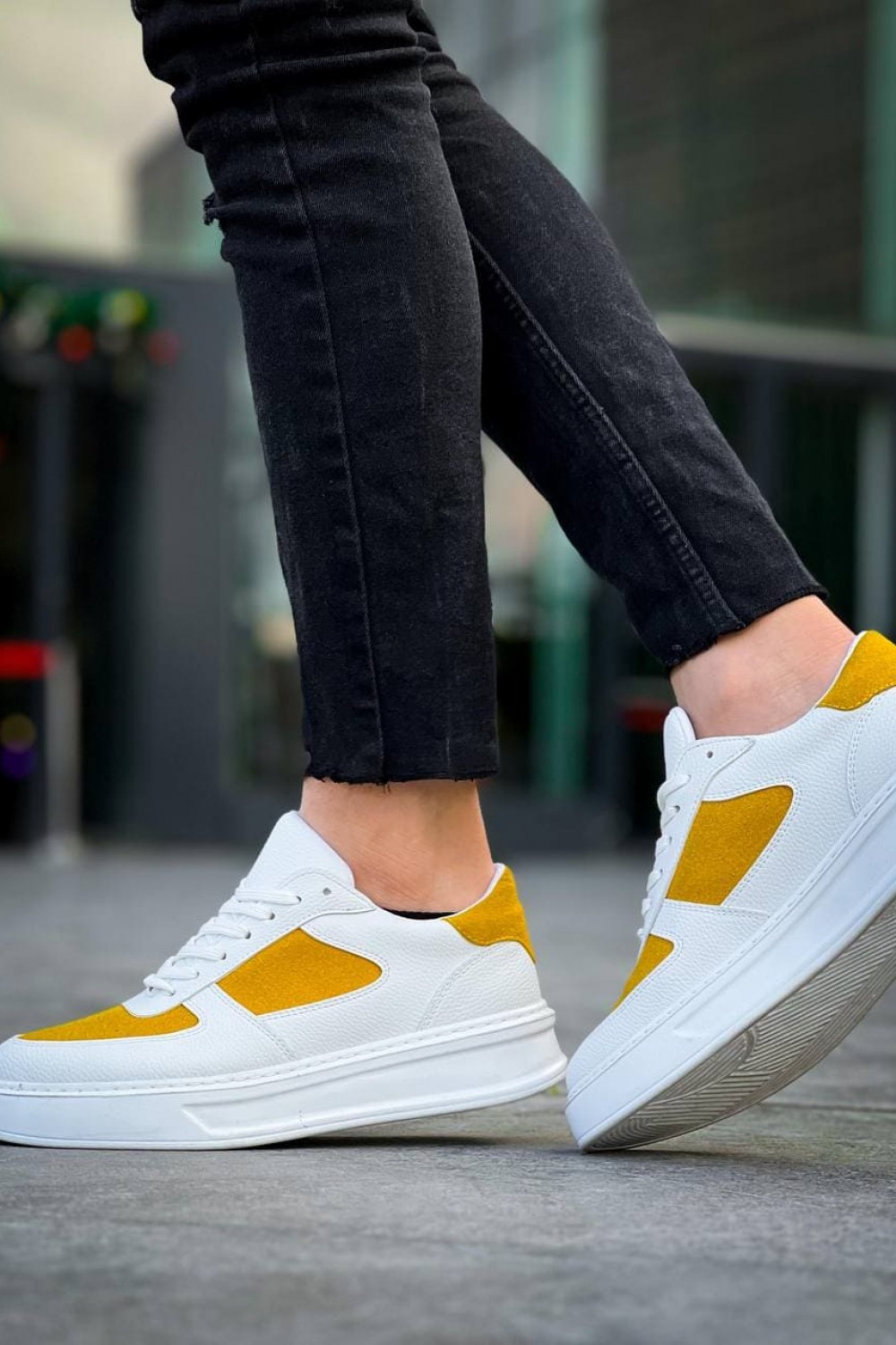KB-X8 Erkek Günlük Bağcıklı Cilt Süet Spor Sneaker Ayakkabı CSBT - Beyaz/Sarı Erkek Ayakkabı KB-X8 Erkek Günlük Bağcıklı Cilt Süet Spor Sneaker Ayakkabı CSBT - Beyaz/Sarı – Kuback Erkek Ayakkabı