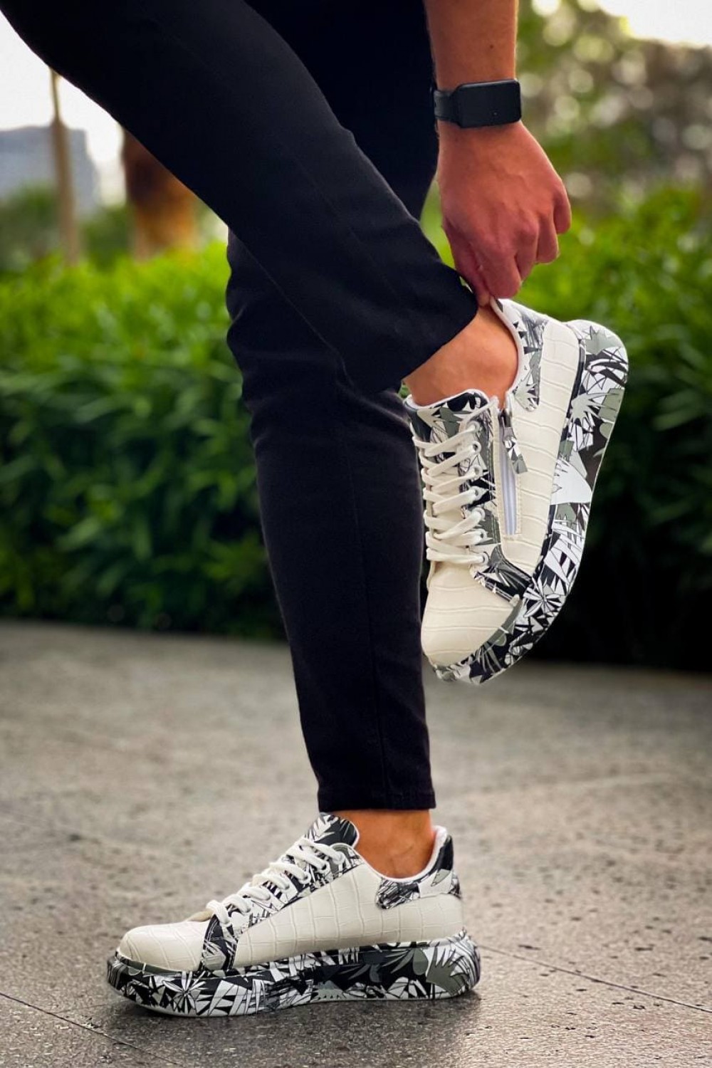 KB02 Erkek Günlük Bağcıklı Fermuarlı Boyalı Croco Cilt Spor Sneaker Ayakkabı CRT - Beyaz/Siyah Erkek Ayakkabı KB02 Erkek Günlük Bağcıklı Fermuarlı Boyalı Croco Cilt Spor Sneaker Ayakkabı CRT - Beyaz/Siyah – Kuback Erkek Ayakkabı
