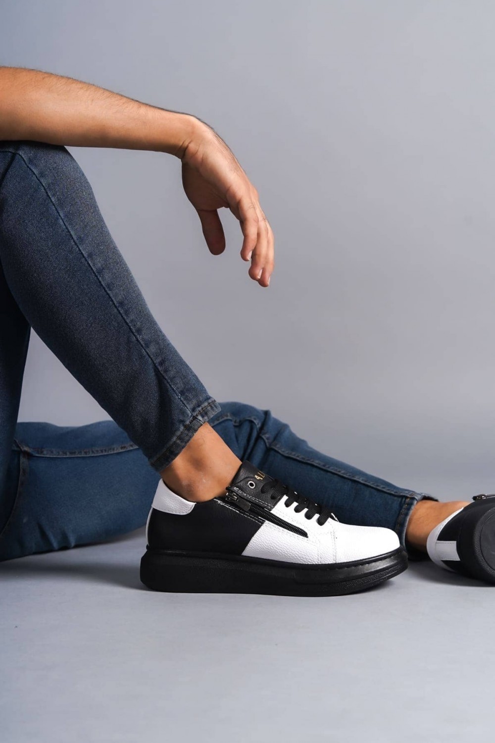 SLW155 Warrior Erkek Günlük Bağcıklı Fermuarlı Cilt Spor Sneaker Ayakkabı CST - Siyah/Beyaz Erkek Ayakkabı SLW155 Warrior Erkek Günlük Bağcıklı Fermuarlı Cilt Spor Sneaker Ayakkabı CST - Siyah/Beyaz – Salwo Erkek Ayakkabı