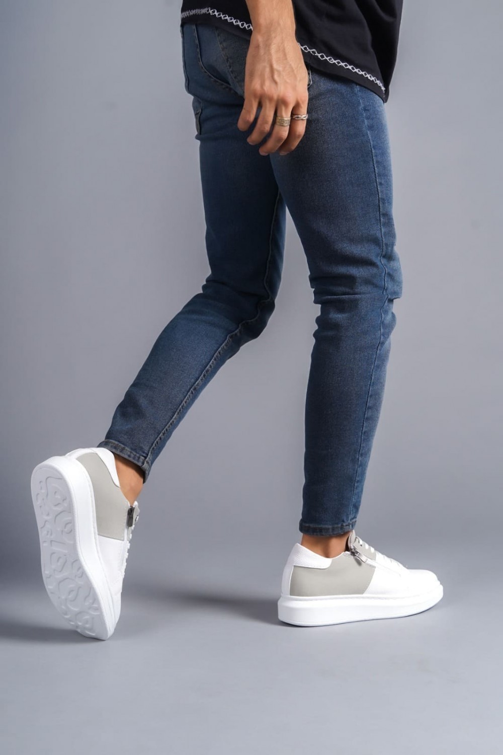 SLW155 Warrior Erkek Günlük Bağcıklı Fermuarlı Cilt Süet Spor Sneaker Ayakkabı CSBT - Beyaz/Gri Erkek Ayakkabı SLW155 Warrior Erkek Günlük Bağcıklı Fermuarlı Cilt Süet Spor Sneaker Ayakkabı CSBT - Beyaz/Gri – Salwo Erkek Ayakkabı