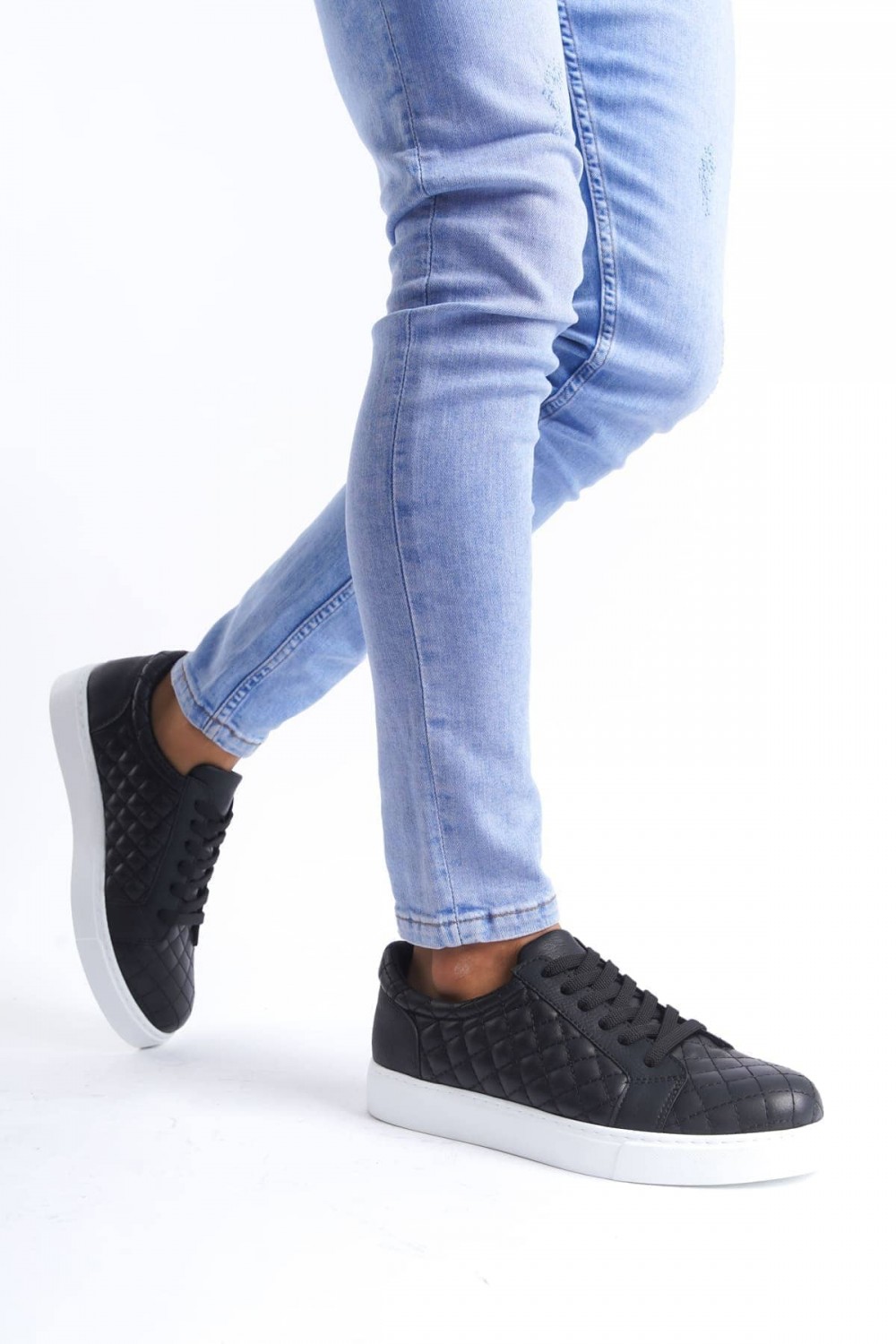 SLW166 Prestige Erkek Günlük Bağcıklı Kapitone Desenli Cilt Spor Sneaker Ayakkabı CBT - Siyah – Salwo Erkek Ayakkabı