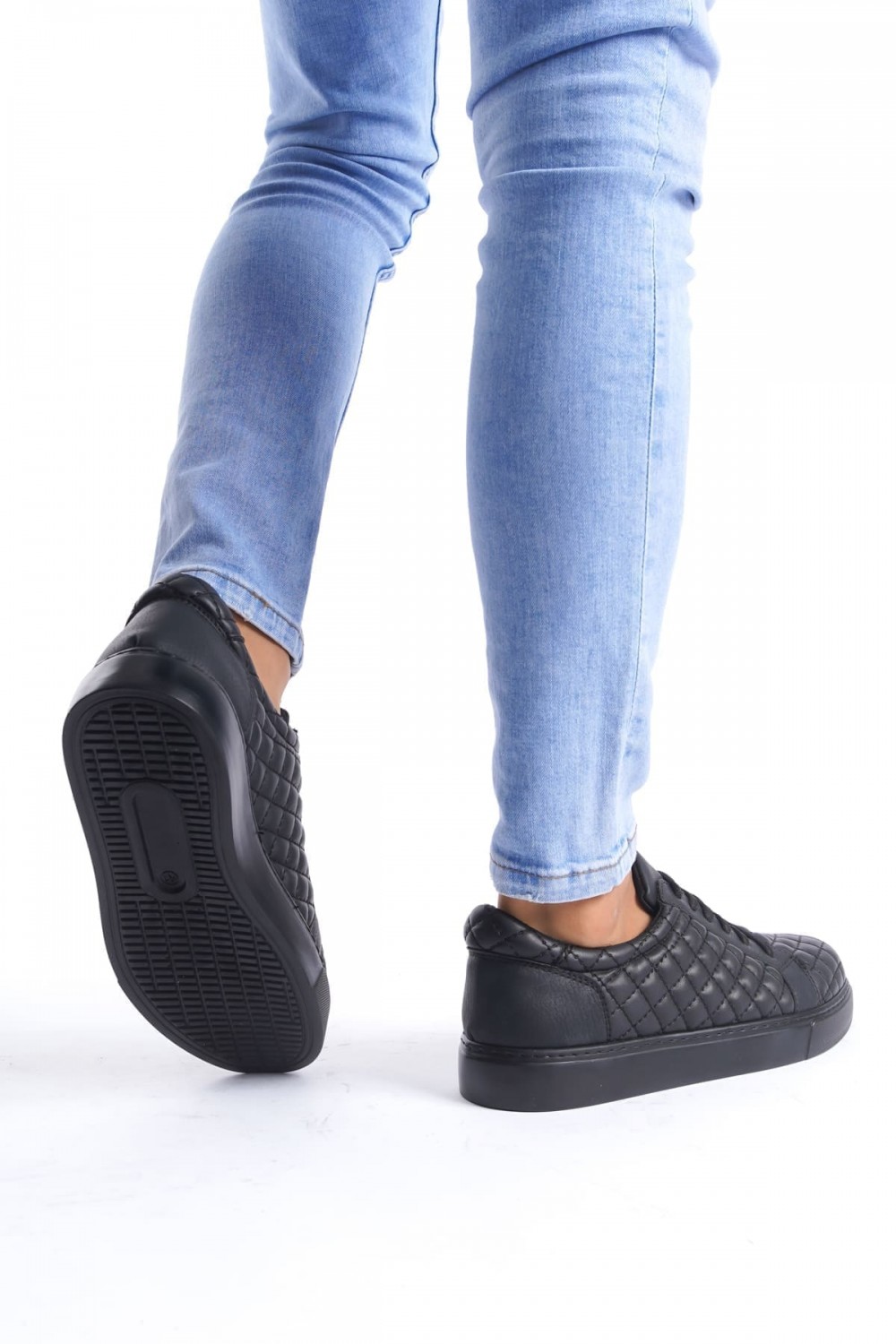 SLW166 Prestige Erkek Günlük Bağcıklı Kapitone Desenli Cilt Spor Sneaker Ayakkabı CST - Siyah – Salwo Erkek Ayakkabı