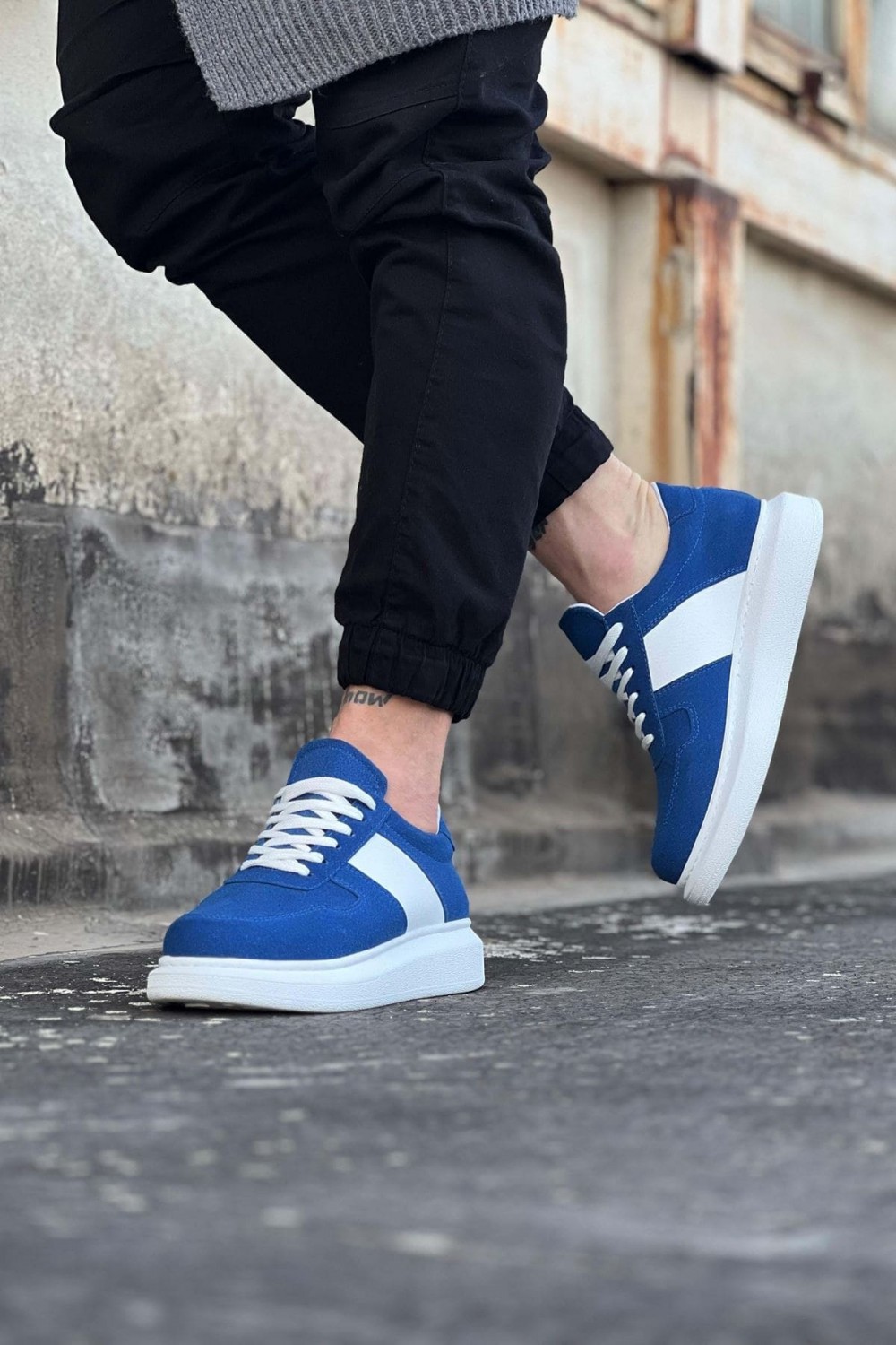 WG011 Erkek Günlük Bağcıklı Süet Spor Sneaker Ayakkabı SBT - Mavi/Beyaz Erkek Ayakkabı WG011 Erkek Günlük Bağcıklı Süet Spor Sneaker Ayakkabı SBT - Mavi/Beyaz – Wagoon Erkek Ayakkabı