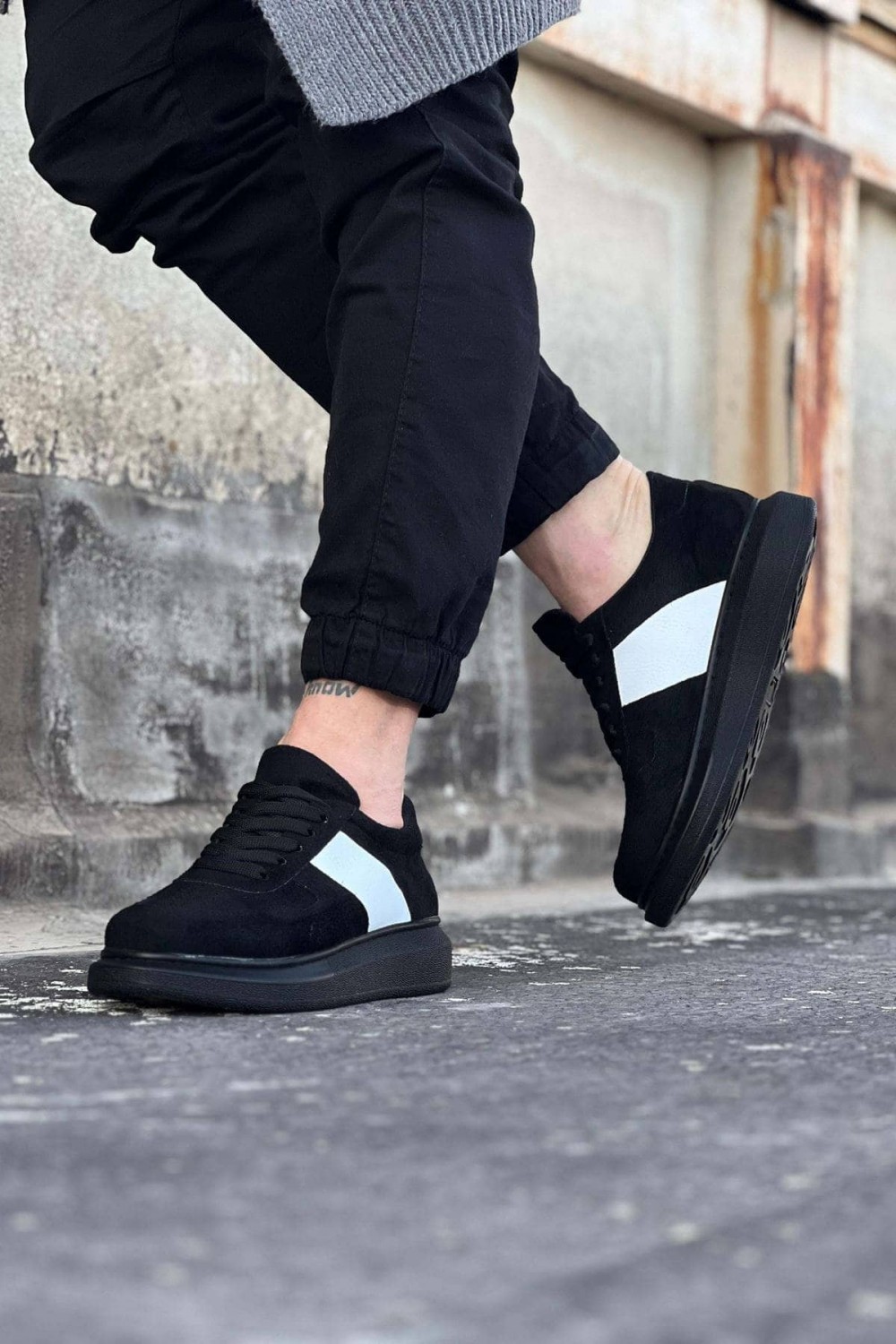 WG011 Erkek Günlük Bağcıklı Süet Spor Sneaker Ayakkabı SST - Siyah/Beyaz Erkek Ayakkabı WG011 Erkek Günlük Bağcıklı Süet Spor Sneaker Ayakkabı SST - Siyah/Beyaz – Wagoon Erkek Ayakkabı