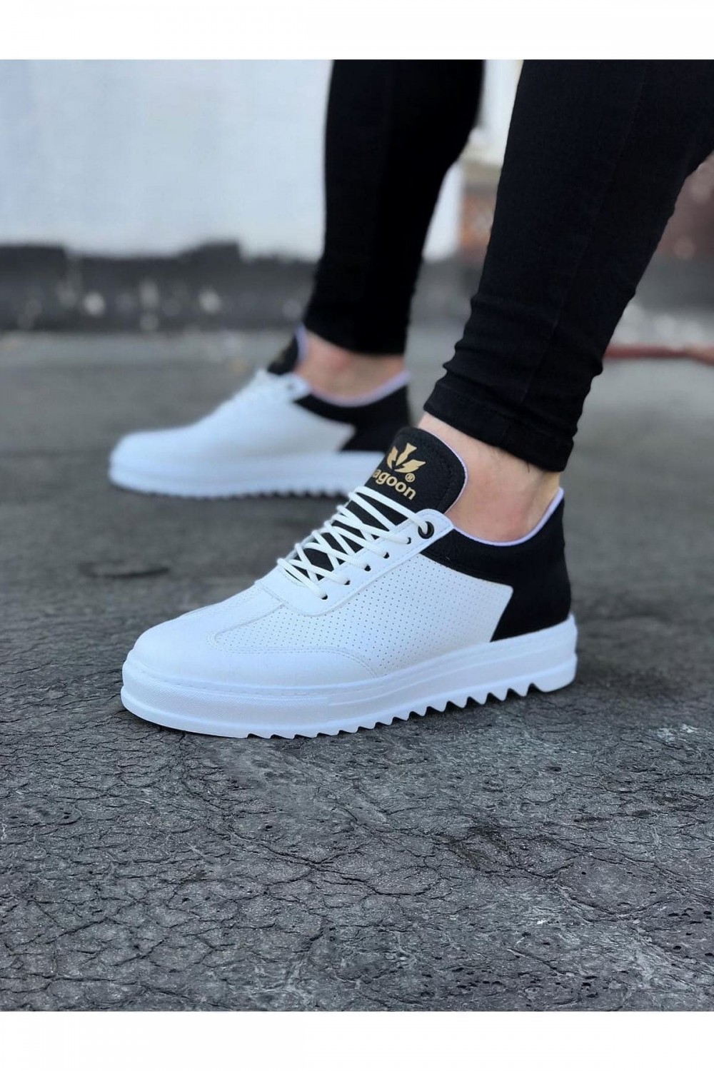 WG022 Erkek Günlük Bağcıklı Delikli Desen Cilt Spor Sneaker Ayakkabı CBT - Beyaz/Siyah Erkek Ayakkabı WG022 Erkek Günlük Bağcıklı Delikli Desen Cilt Spor Sneaker Ayakkabı CBT - Beyaz/Siyah – Wagoon Erkek Ayakkabı