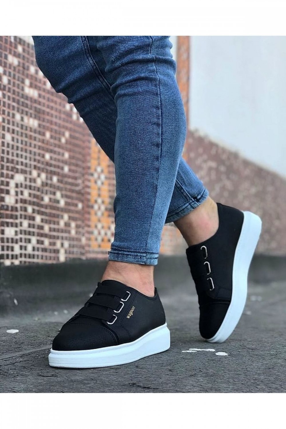 WG026 Erkek Günlük Lastikli Cilt Spor Sneaker Ayakkabı CBT - Siyah Erkek Ayakkabı WG026 Erkek Günlük Lastikli Cilt Spor Sneaker Ayakkabı CBT - Siyah – Wagoon Erkek Ayakkabı