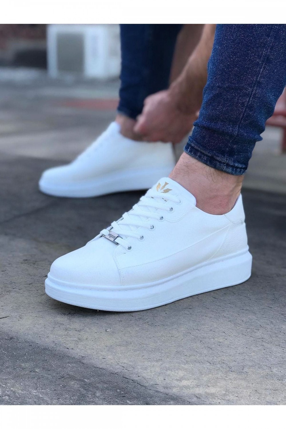 WG028 Erkek Günlük Bağcıklı Cilt Spor Sneaker Ayakkabı CBT - Beyaz Erkek Ayakkabı WG028 Erkek Günlük Bağcıklı Cilt Spor Sneaker Ayakkabı CBT - Beyaz – Wagoon Erkek Ayakkabı