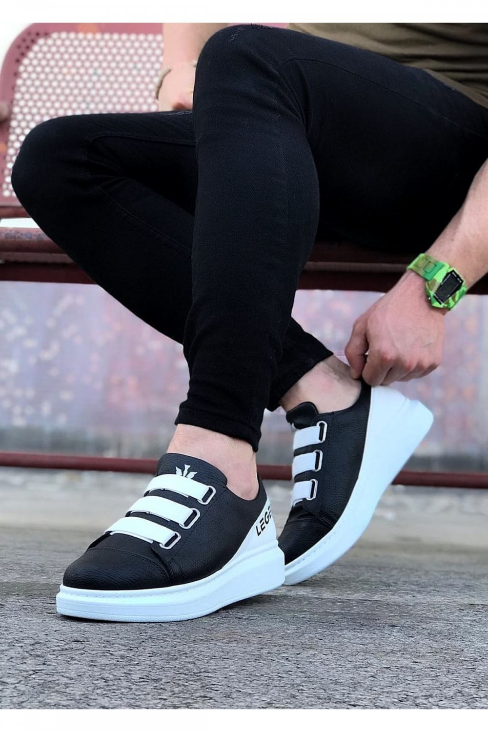 WG029 Erkek Günlük Lastikli Legend Cilt Spor Sneaker Ayakkabı CBT - Siyah/Beyaz Erkek Ayakkabı WG029 Erkek Günlük Lastikli Legend Cilt Spor Sneaker Ayakkabı CBT - Siyah/Beyaz – Wagoon Erkek Ayakkabı