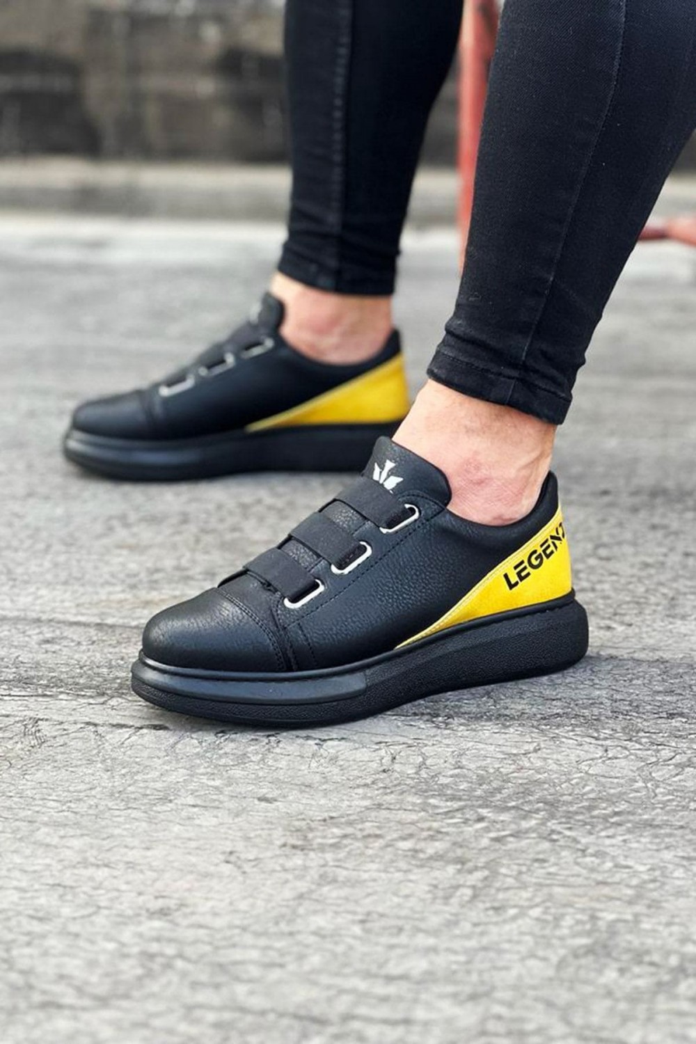 WG029 Erkek Günlük Lastikli Legend Cilt Spor Sneaker Ayakkabı CST - Siyah/Sarı Erkek Ayakkabı WG029 Erkek Günlük Lastikli Legend Cilt Spor Sneaker Ayakkabı CST - Siyah/Sarı – Wagoon Erkek Ayakkabı