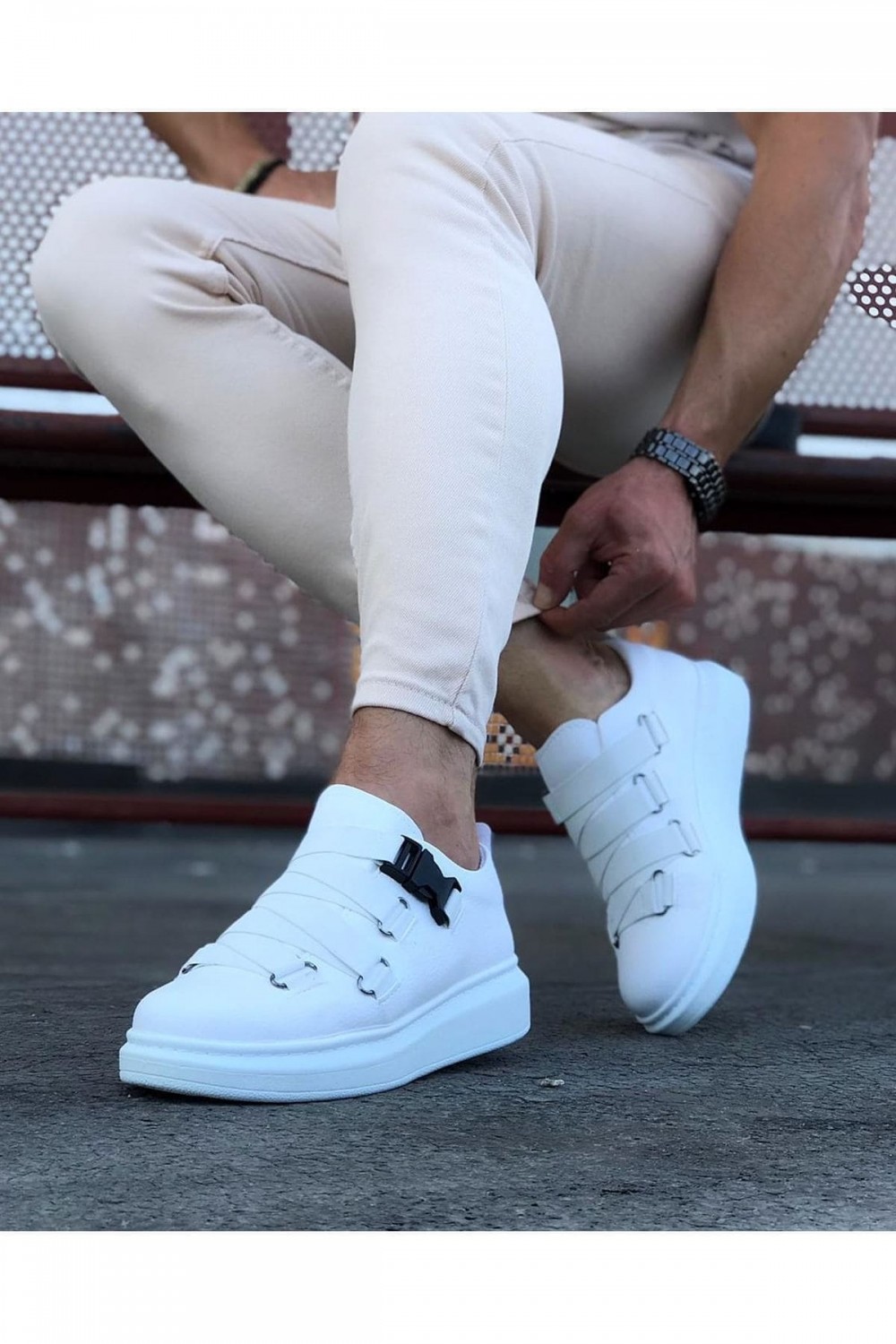 WG033 Erkek Günlük Tokalı Cilt Spor Sneaker Ayakkabı CBT - Beyaz Erkek Ayakkabı WG033 Erkek Günlük Tokalı Cilt Spor Sneaker Ayakkabı CBT - Beyaz – Wagoon Erkek Ayakkabı