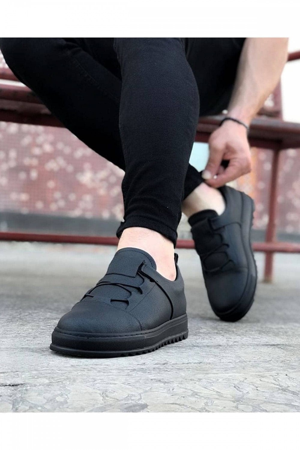 WG036 Erkek Günlük Bağcıklı Lastikli Cilt Spor Sneaker Ayakkabı CST - Siyah Erkek Ayakkabı WG036 Erkek Günlük Bağcıklı Lastikli Cilt Spor Sneaker Ayakkabı CST - Siyah – Wagoon Erkek Ayakkabı
