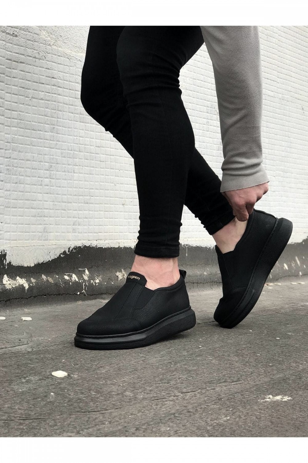 WG049 Erkek Günlük Bağcıksız Cilt Spor Sneaker Ayakkabı CST - Siyah Erkek Ayakkabı WG049 Erkek Günlük Bağcıksız Cilt Spor Sneaker Ayakkabı CST - Siyah – Wagoon Erkek Ayakkabı