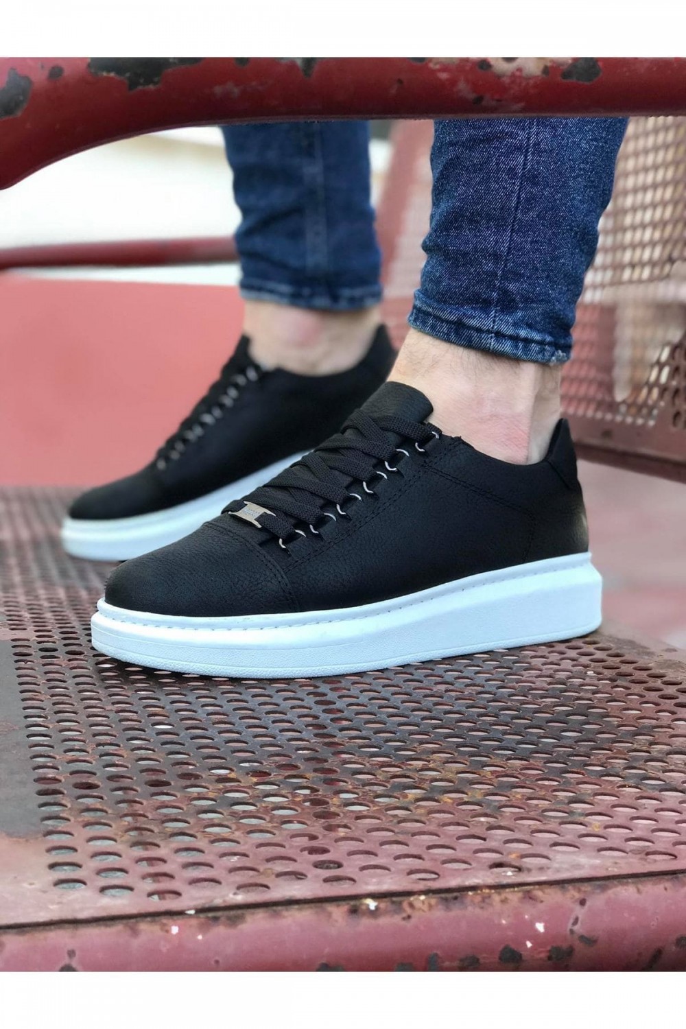 WG08 Erkek Günlük Bağcıklı Cilt Spor Sneaker Ayakkabı CBT - Siyah Erkek Ayakkabı WG08 Erkek Günlük Bağcıklı Cilt Spor Sneaker Ayakkabı CBT - Siyah – Wagoon Erkek Ayakkabı