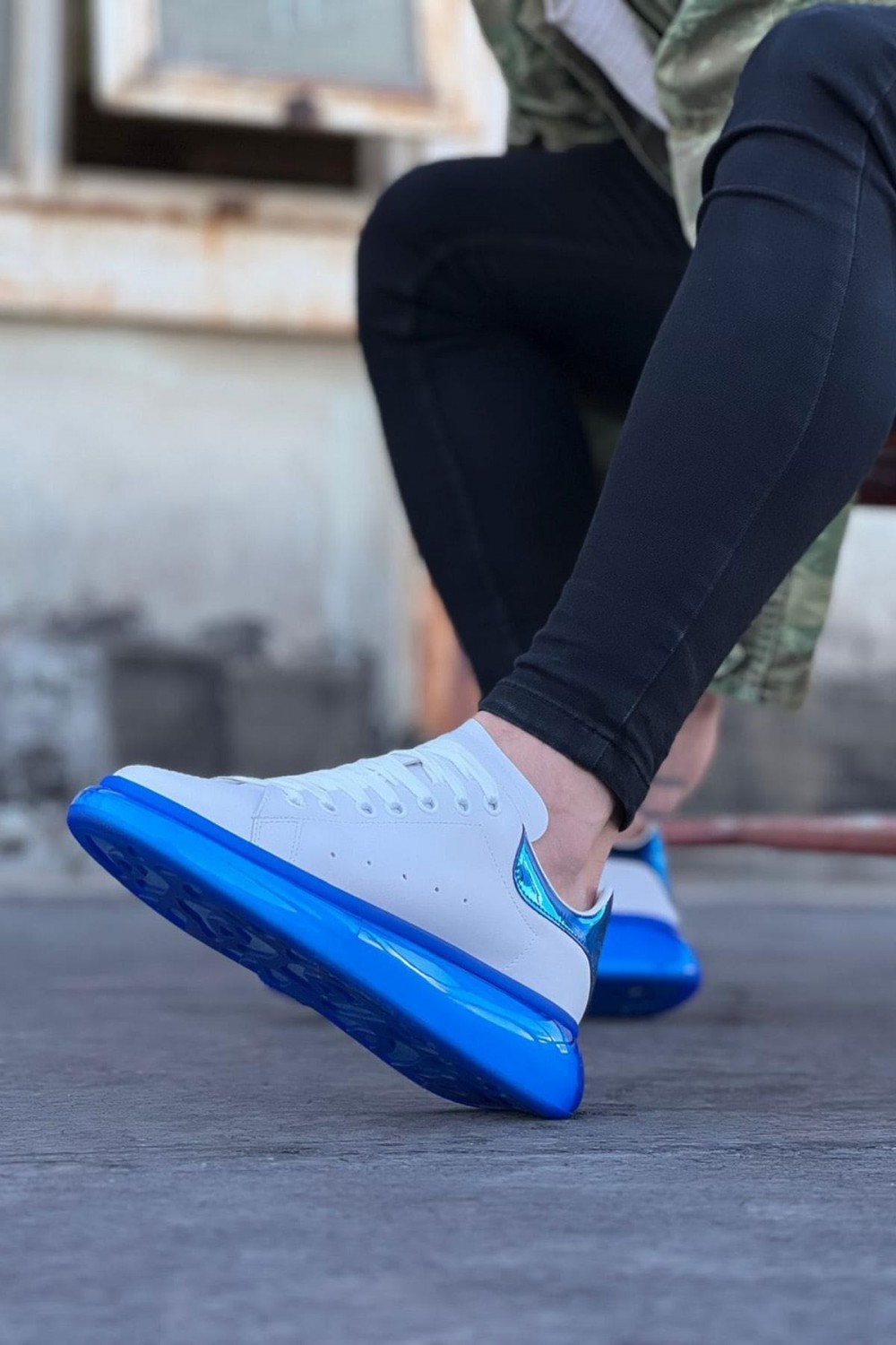 WG095 Erkek Günlük Bağcıklı Cilt Spor Sneaker Ayakkabı CMT - Beyaz/Mavi Erkek Ayakkabı WG095 Erkek Günlük Bağcıklı Cilt Spor Sneaker Ayakkabı CMT - Beyaz/Mavi – Wagoon Erkek Ayakkabı