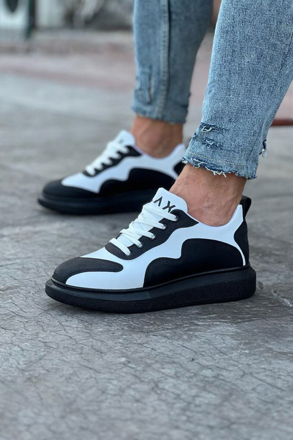 WG301 Erkek Günlük Bağcıklı Cilt Spor Sneaker Ayakkabı CST - Siyah/Beyaz – Wagoon Erkek Ayakkabı