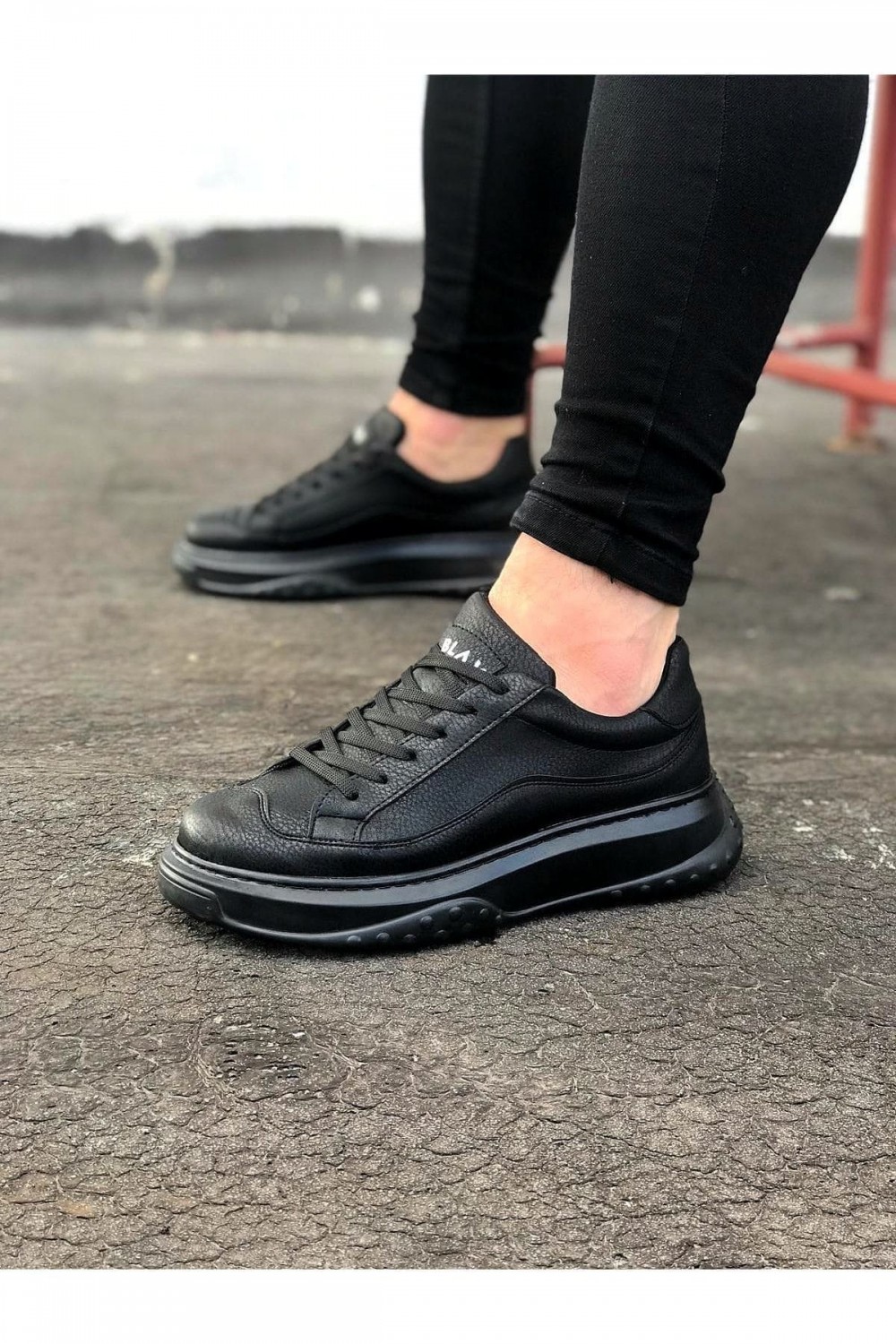WG507 Erkek Günlük Bağcıklı Cilt Spor Sneaker Ayakkabı CST - Siyah Erkek Ayakkabı WG507 Erkek Günlük Bağcıklı Cilt Spor Sneaker Ayakkabı CST - Siyah – Wagoon Erkek Ayakkabı