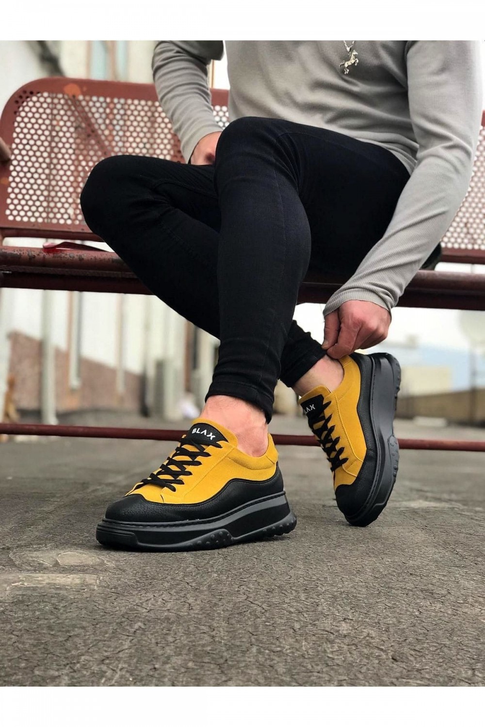 WG507 Erkek Günlük Bağcıklı Süet Cilt Spor Sneaker Ayakkabı SCST - Sarı/Siyah Erkek Ayakkabı WG507 Erkek Günlük Bağcıklı Süet Cilt Spor Sneaker Ayakkabı SCST - Sarı/Siyah – Wagoon Erkek Ayakkabı